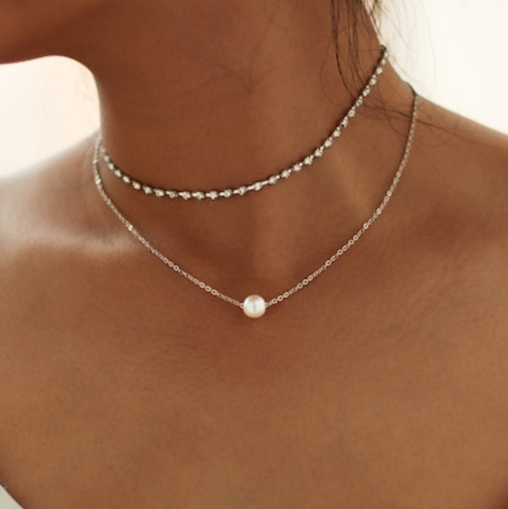 Silver Layered Rhinestone & Pearl Necklace